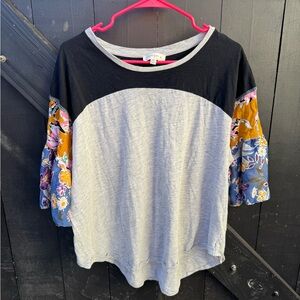 Umgee Black and Gray Top with Floral Sleeves